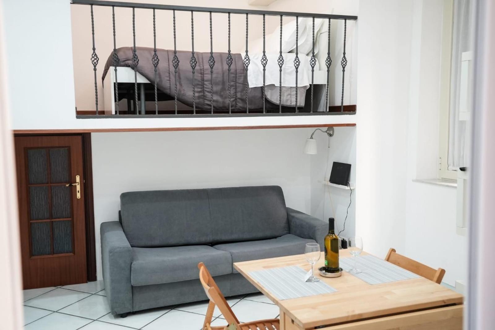 Casa Vacanza La Spagnola Neapel Exteriör bild